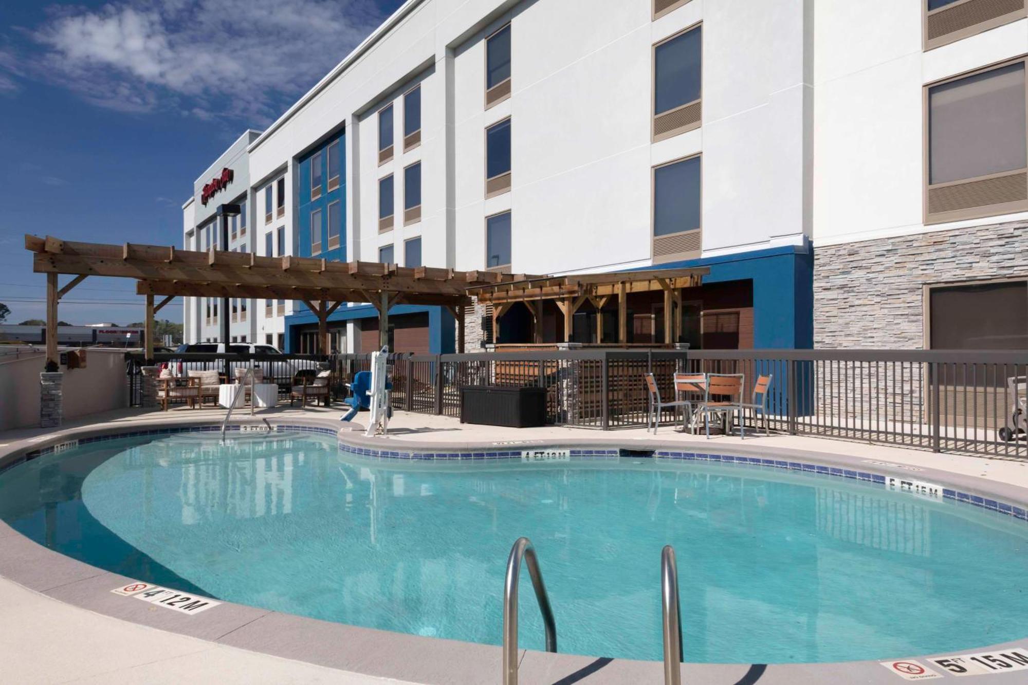Hampton Inn Conyers Exteriör bild